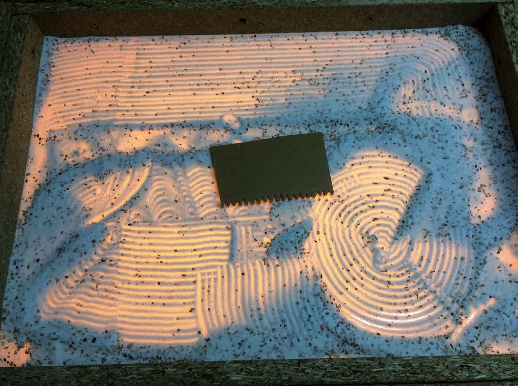 Making a simple sand art box